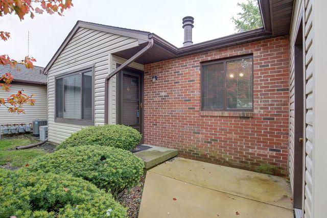 1108 Laura Dr. #-, Champaign, IL 61822