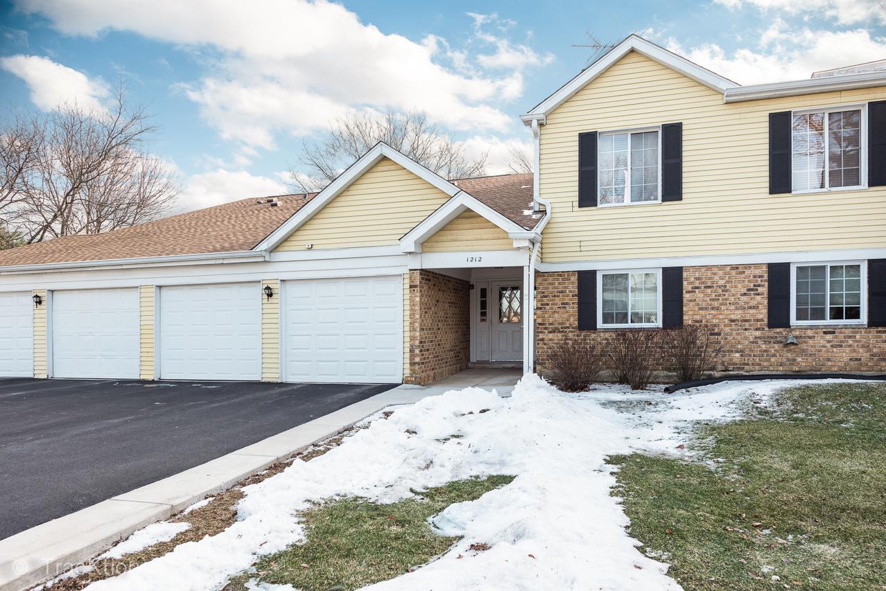 1212 Williamsport Dr. #33-1, Westmont, IL 60559