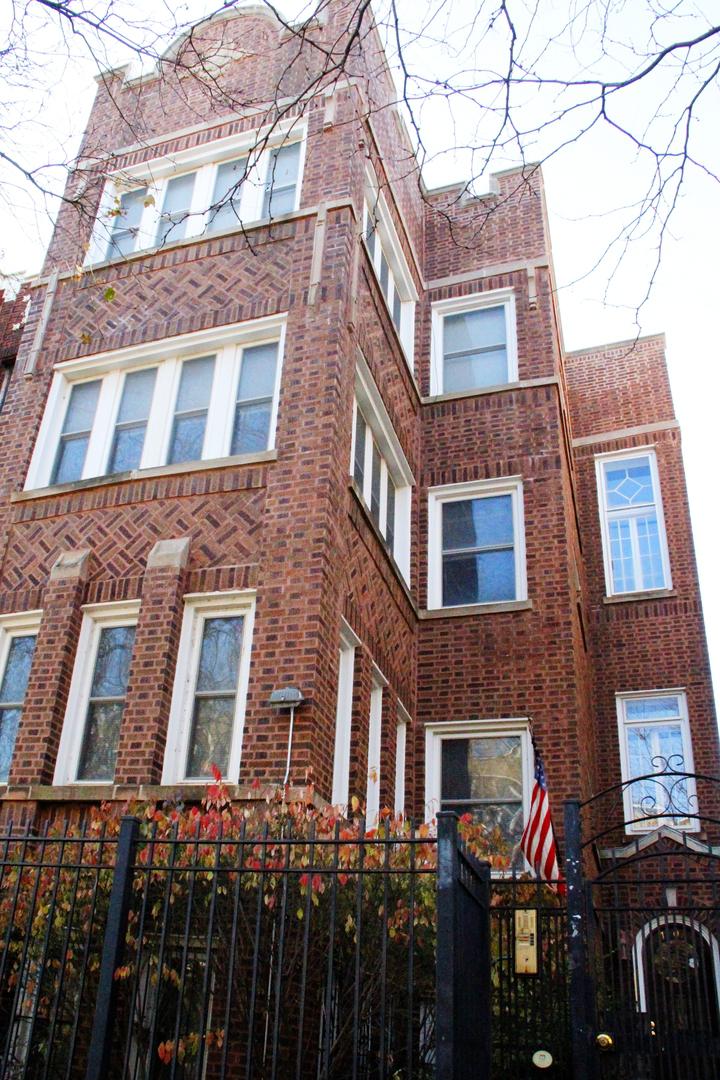 7708 N Ashland Ave., Chicago, IL 60626