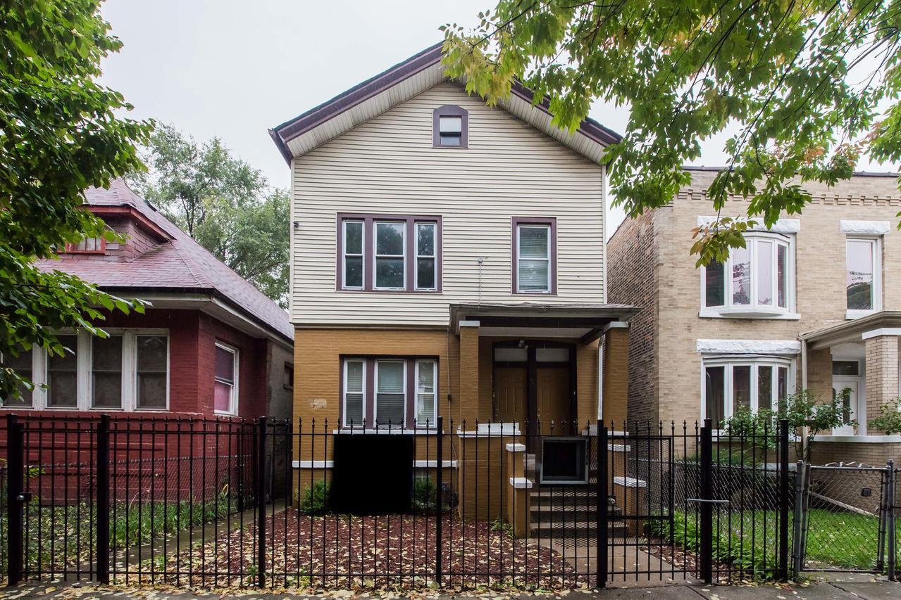 942 N Lawndale Ave., Chicago, IL 60651