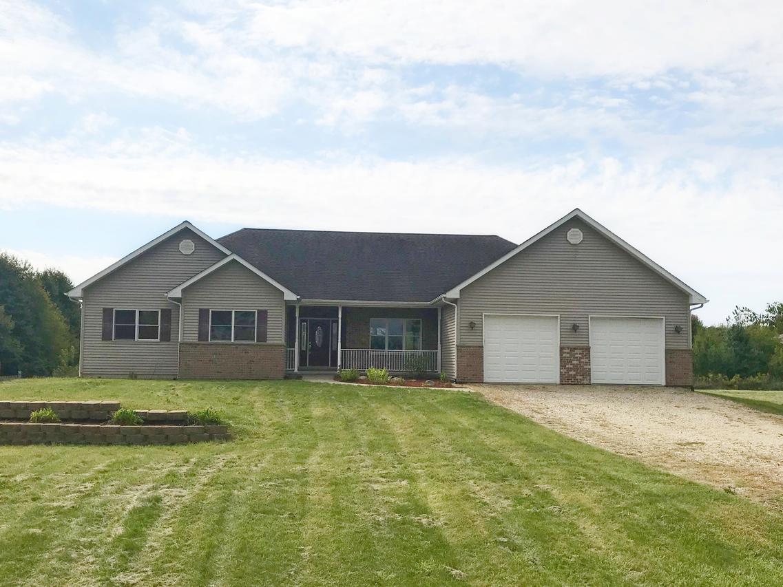 2384 N 4089th Rd., Sheridan, IL 60551