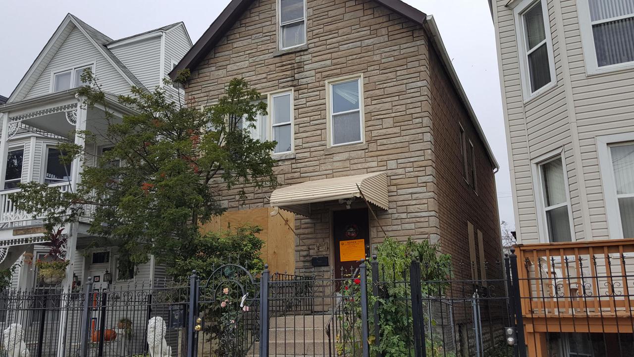 2858 N Drake Ave., Chicago, IL 60618