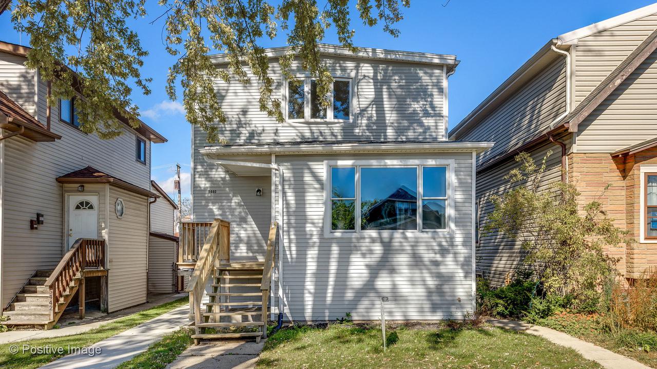 5440 W Warwick Ave., Chicago, IL 60641