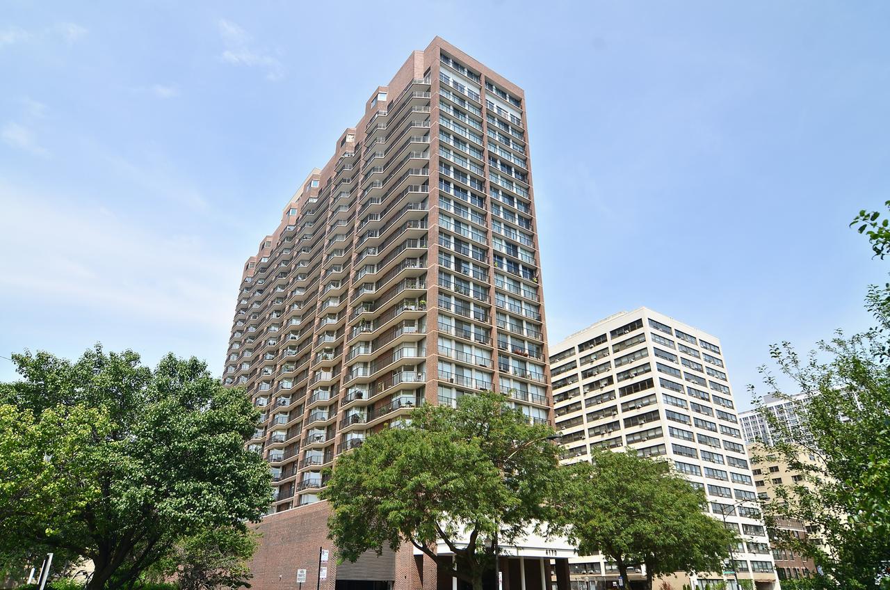 4170 N Marine Dr. #9E, Chicago, IL 60613