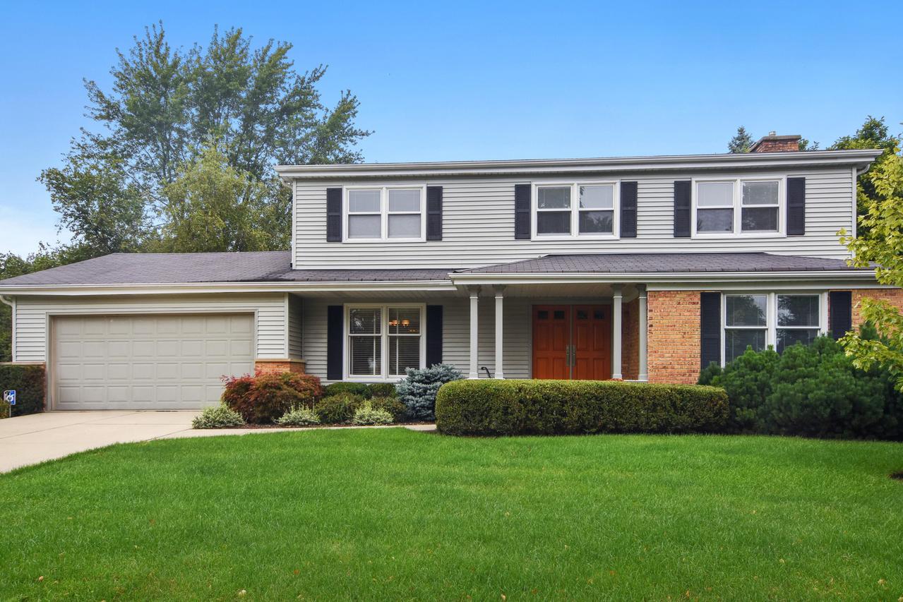 2840 Cherry Ln., Northbrook, IL 60062