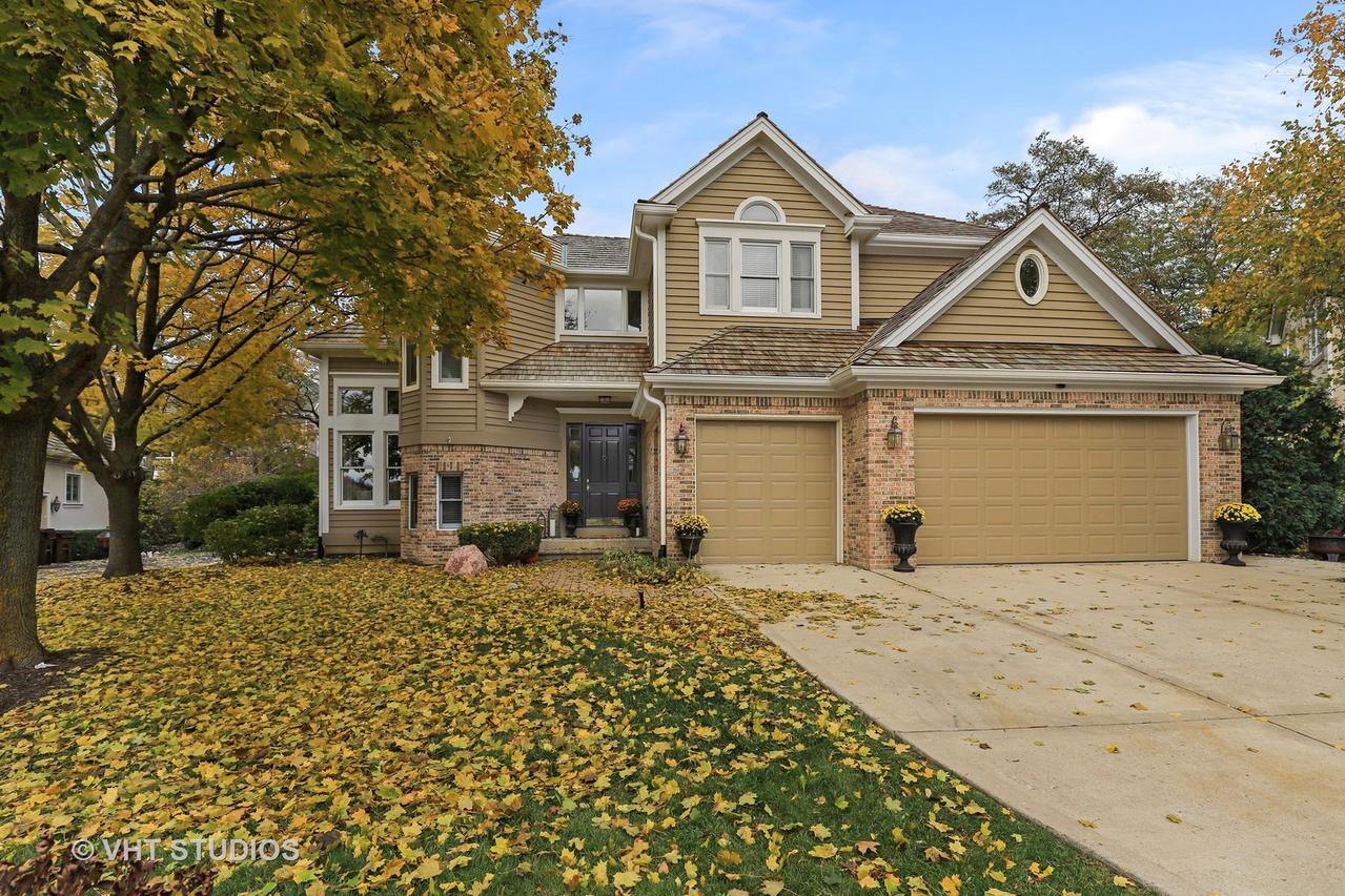21850 Murfield Ct., Ivanhoe, IL 60060
