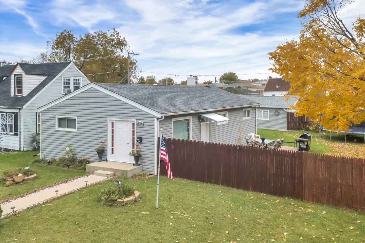 313 45th Ave., Northlake, IL 60164
