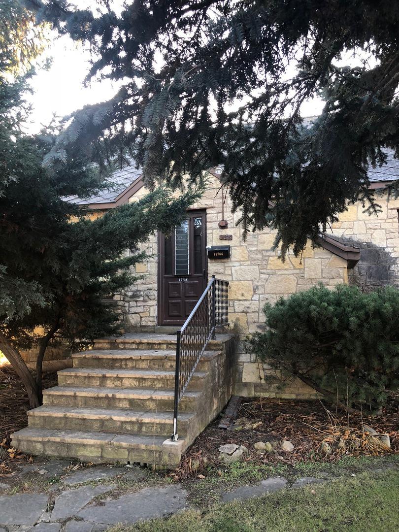 16786 New Ave., Lemont, IL 60439