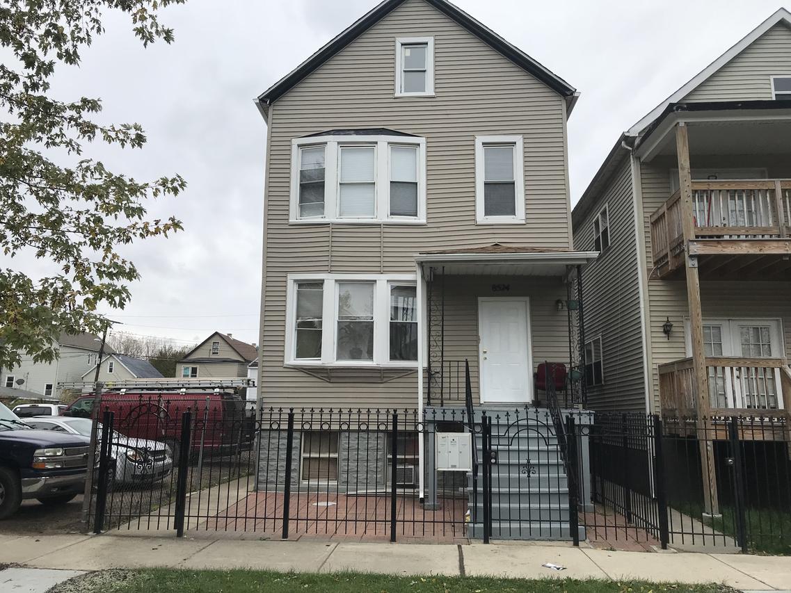 8524 S Buffalo Ave., Chicago, IL 60617