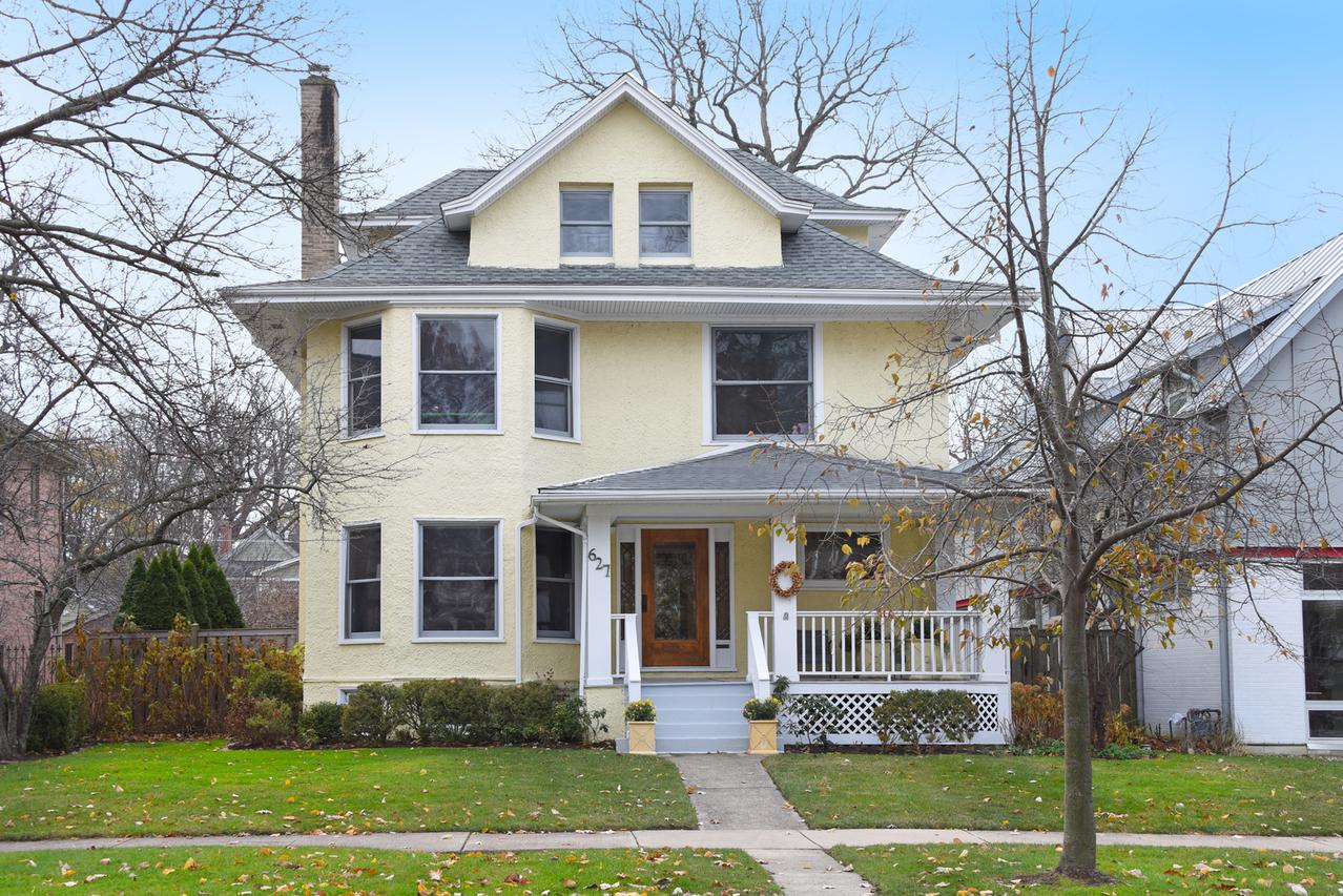 627 Lake Ave., Wilmette, IL 60091
