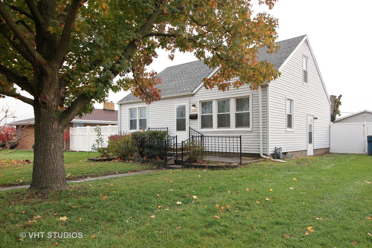 514 Beckman Dr., Kankakee, IL 60901