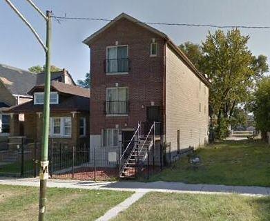 6439 S Saint Lawrence Ave., Chicago, IL 60637