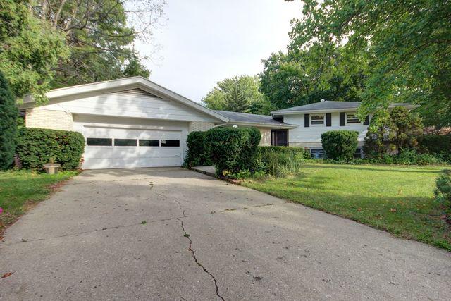 1806 Golfview Dr., Urbana, IL 61801