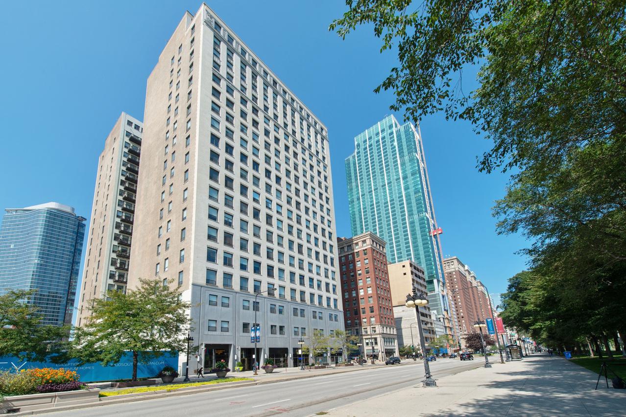 910 S Michigan Ave. #1309, Chicago, IL 60605