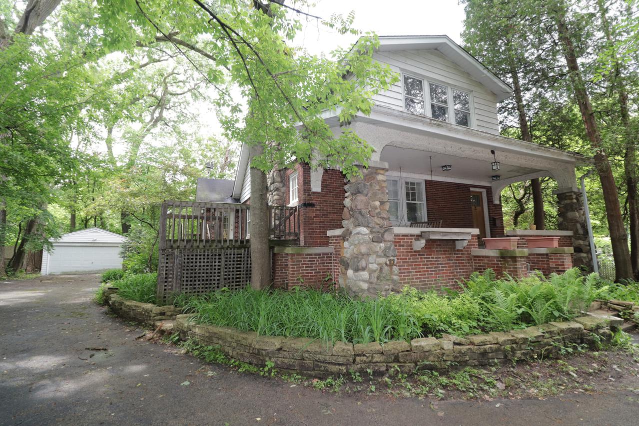 197 Golf Ter., Wilmette, IL 60091