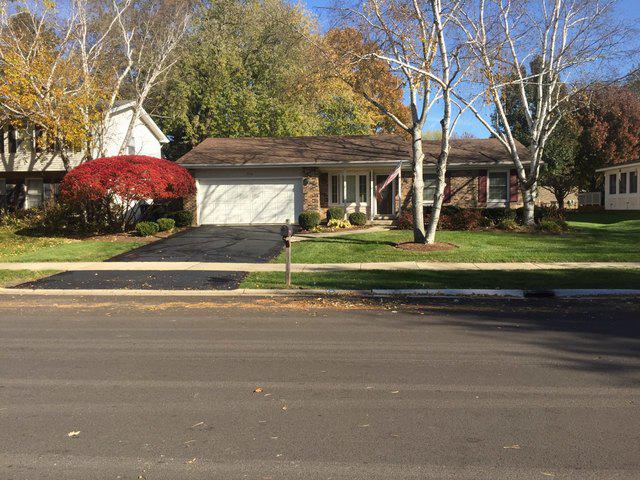 1716 Clyde Dr., Naperville, IL 60565
