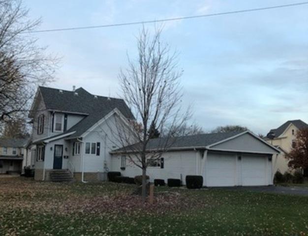 32 W Walnut St., Piper City, IL 60959