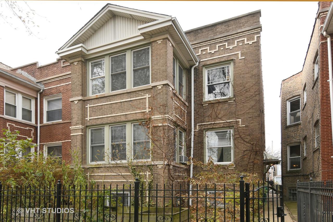 4710 N Whipple St., Chicago, IL 60625
