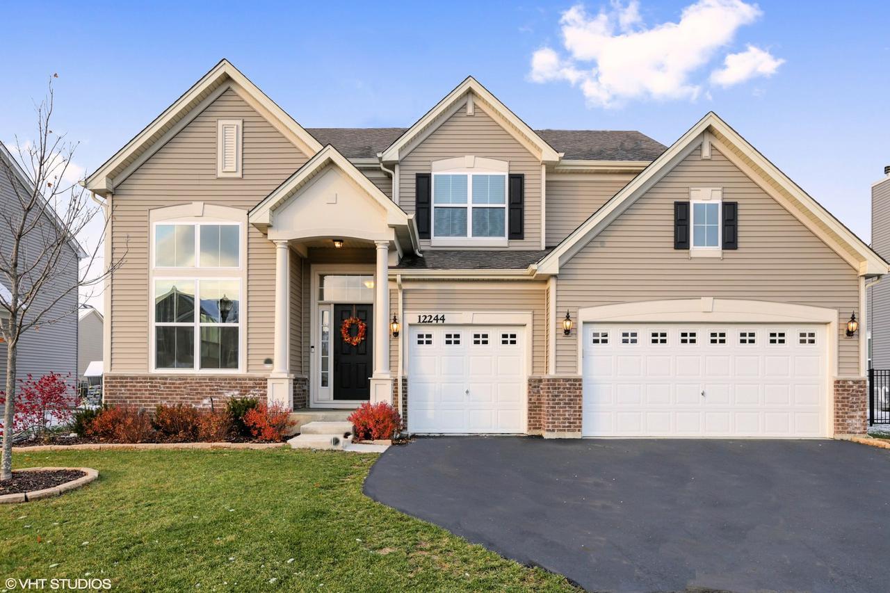 12244 Ferris Ln., Huntley, IL 60142