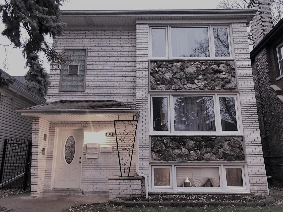 4833 W Warwick Ave., Chicago, IL 60641
