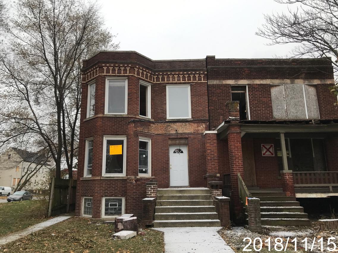 4903 W Walton St., Chicago, IL 60651
