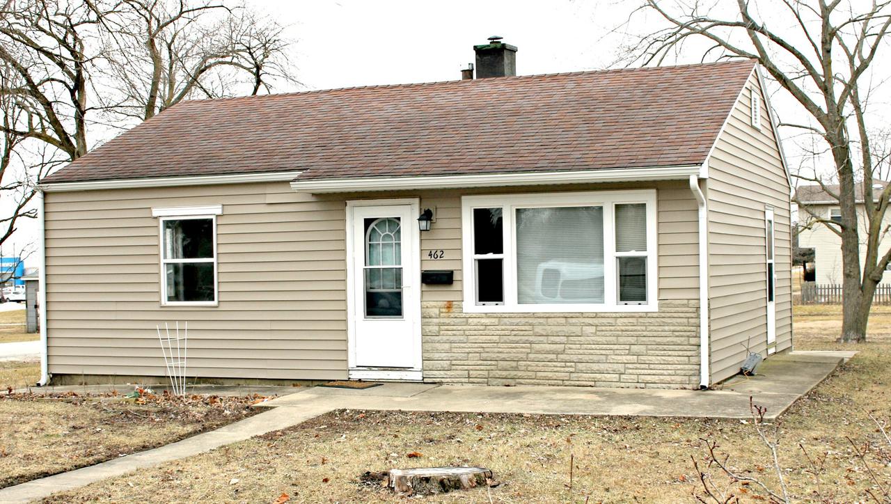 462 S Cherry St., Paxton, IL 60957