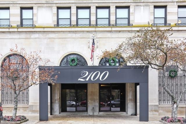 2100 N Lincoln Park West #3FN, Chicago, IL 60614