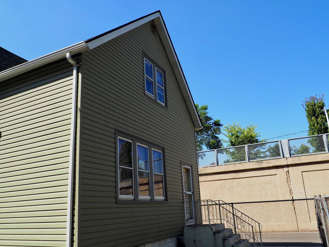 1758 N Troy St., Chicago, IL 60647