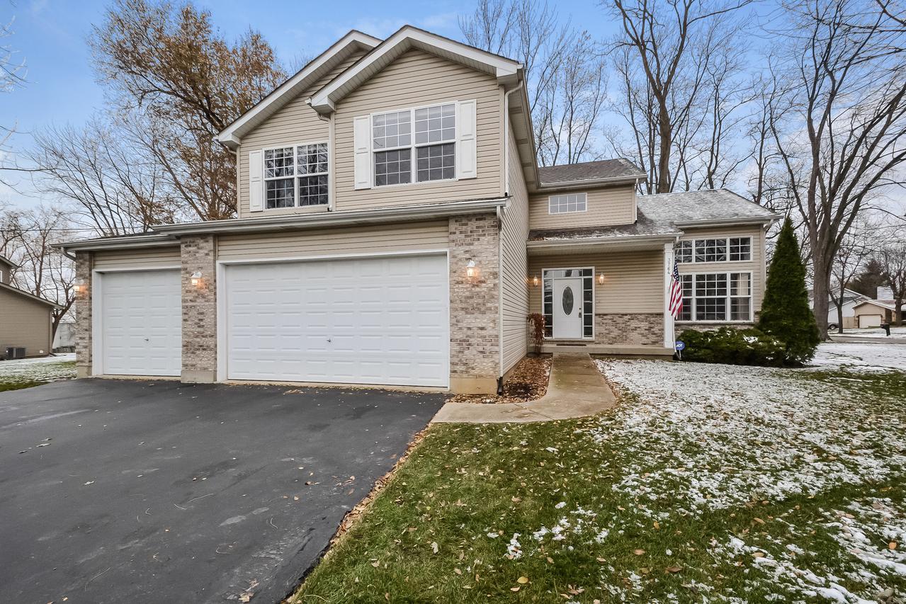 3764 Grandmore Ave., Gurnee, IL 60031