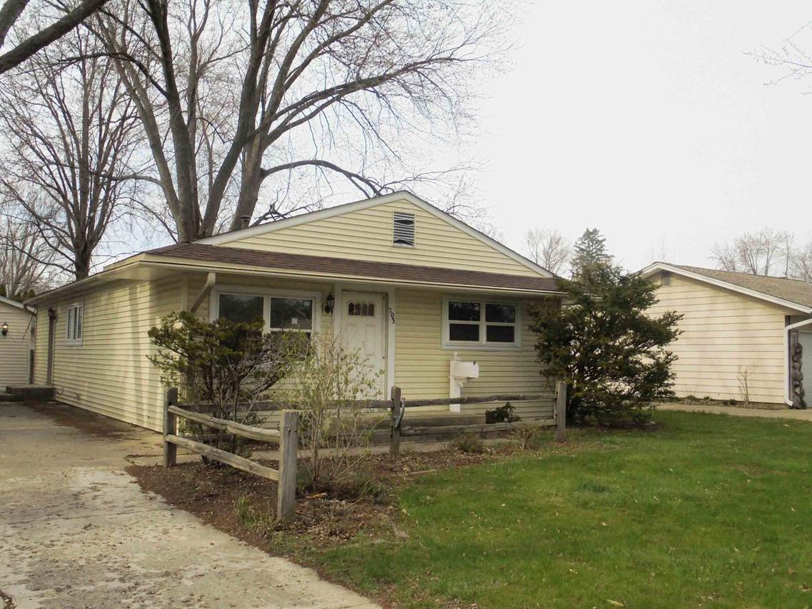 203 Terrace Way, Plano, IL 60545