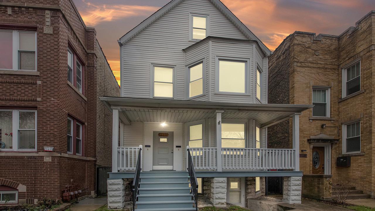 3929 N Kimball Ave., Chicago, IL 60618