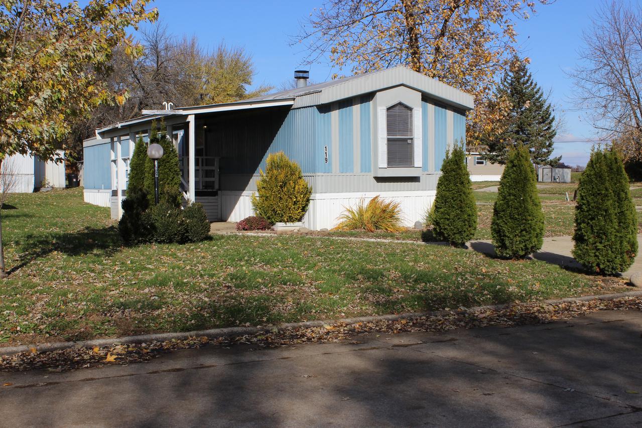 119 Carroll St., Mahomet, IL 61853