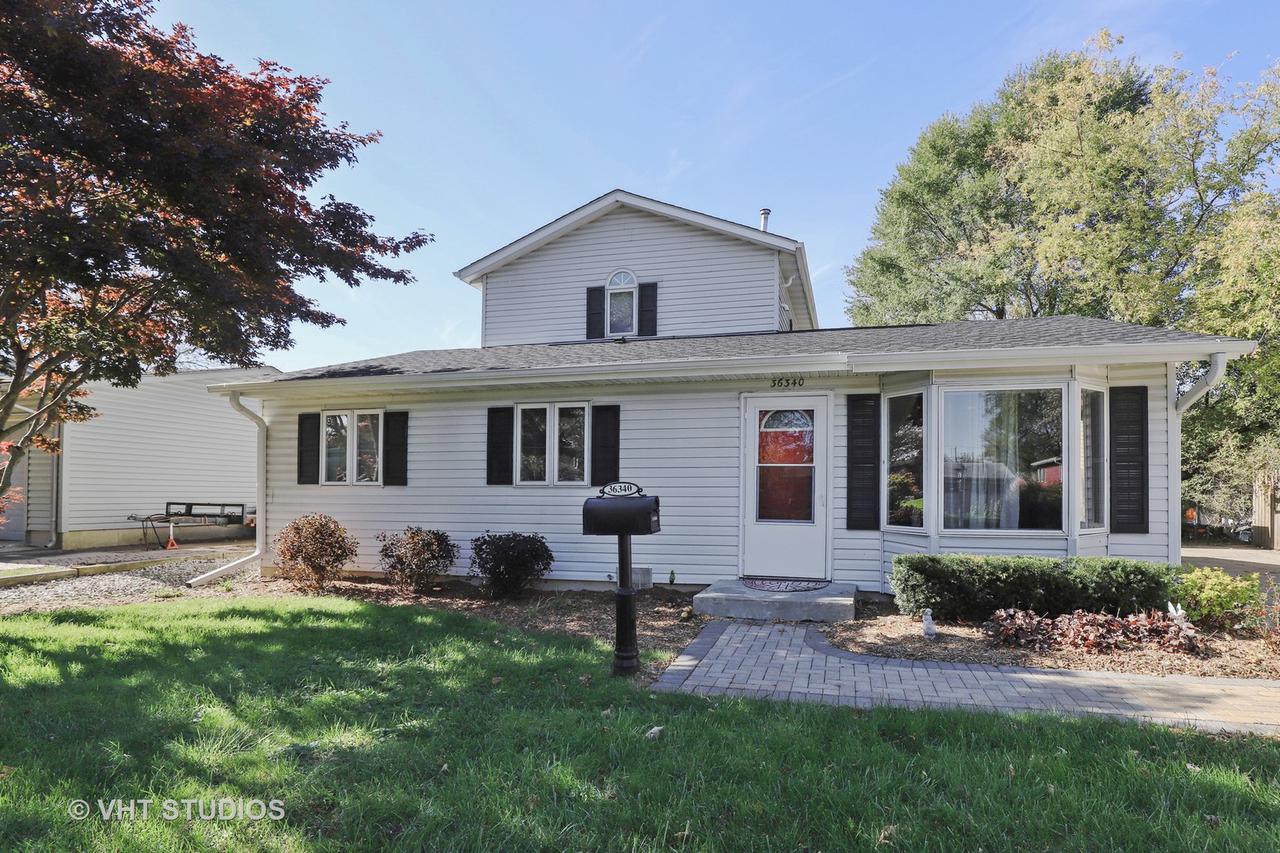 36340 N Edgewood Dr., Gurnee, IL 60031