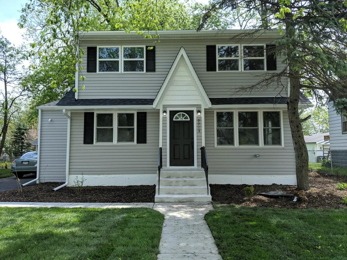 9713 Normandy Ave., Oak Lawn, IL 60453