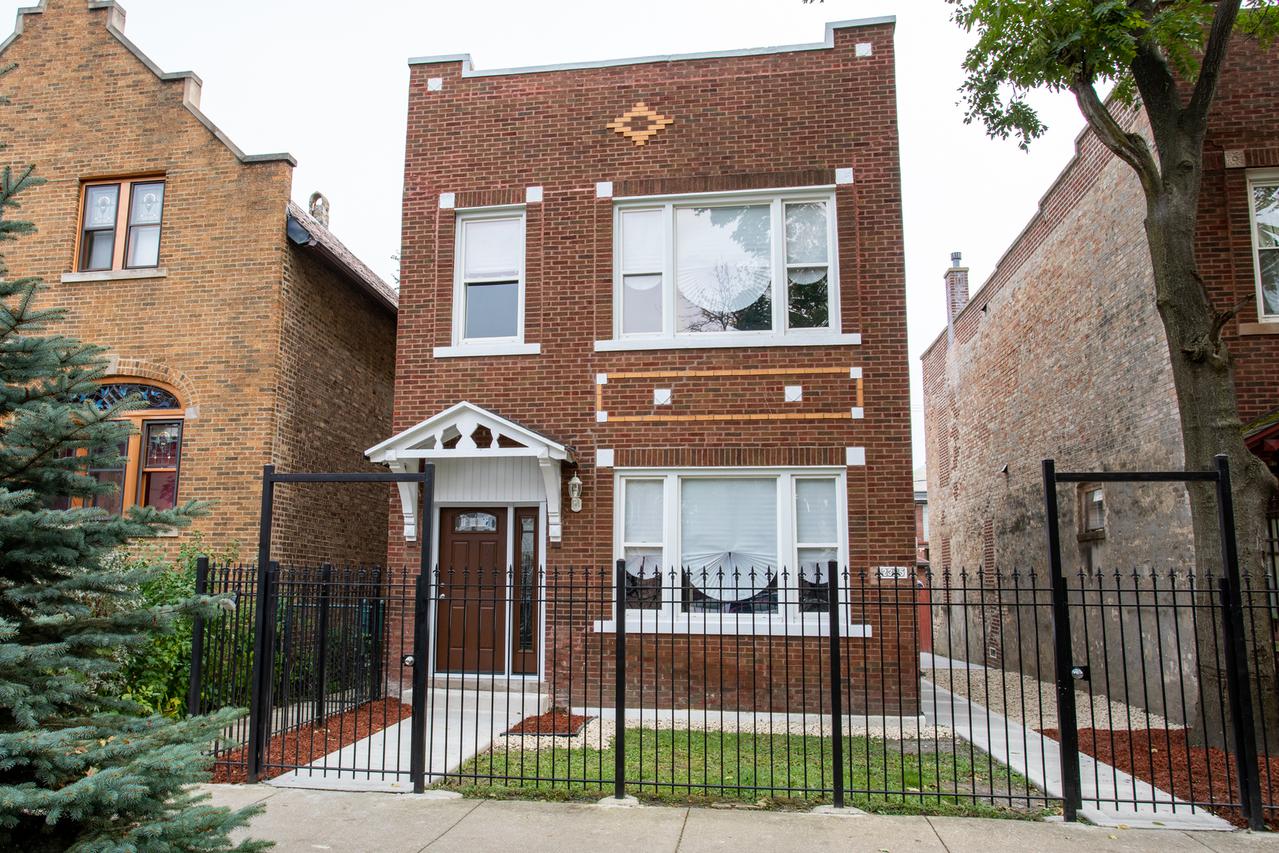 2345 S Lawndale Ave., Chicago, IL 60623