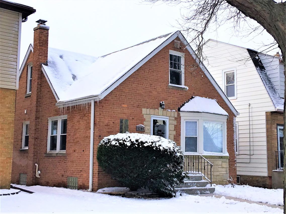5304 N New England Ave., Chicago, IL 60656
