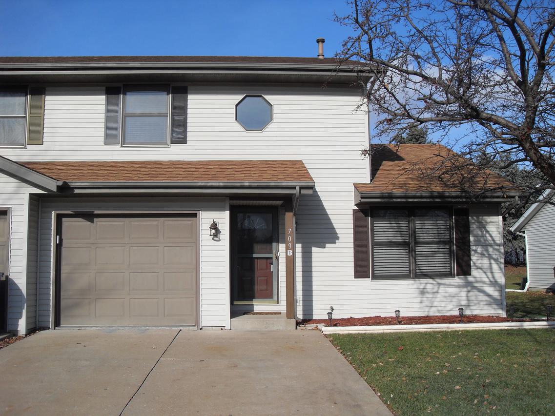 709 Davidson Dr. #B, Minooka, IL 60447