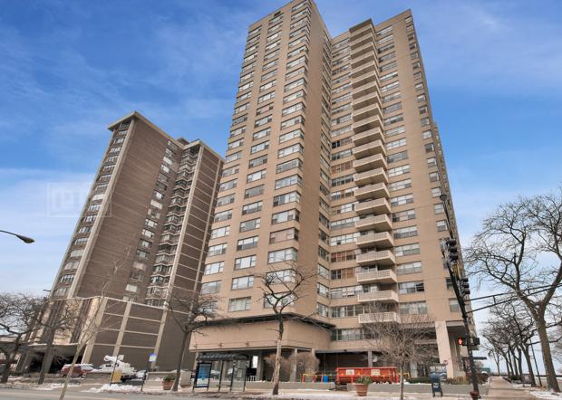 6301 N Sheridan Rd. #17H, Chicago, IL 60660