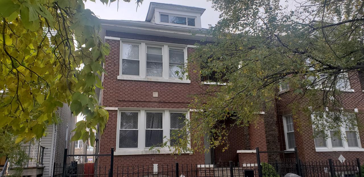 6934 S Talman Ave., Chicago, IL 60629