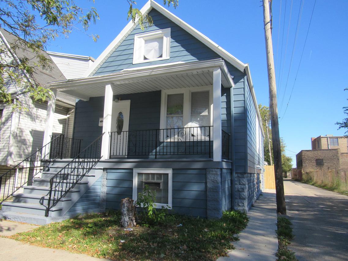 1533 S 49th Ave., Cicero, IL 60804