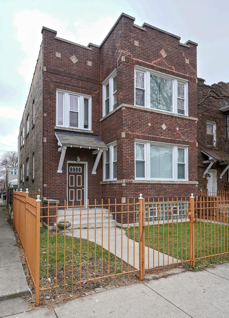 1049 N Massasoit Ave., Chicago, IL 60651