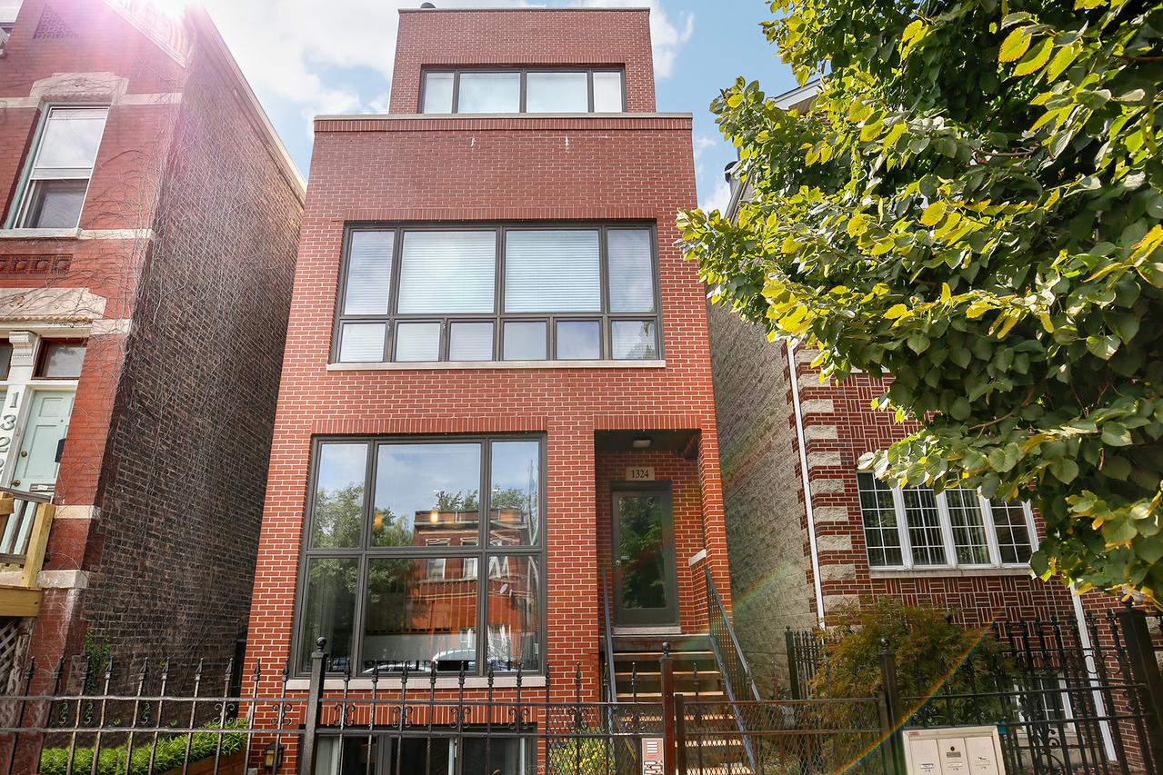 1324 N Greenview Ave. #1, Chicago, IL 60642