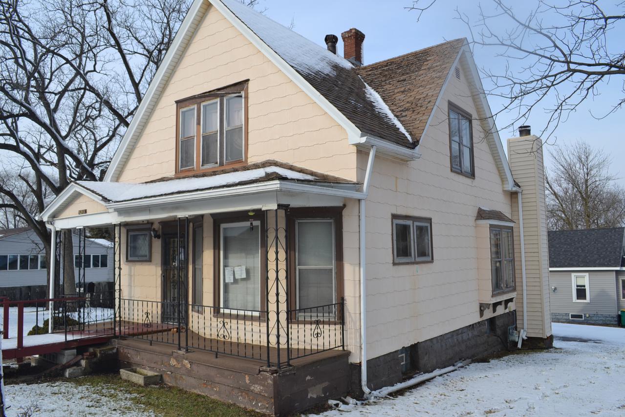 1213 Elgin Ave., Joliet, IL 60432