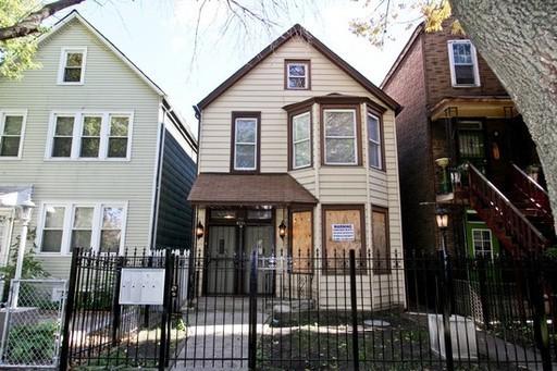 8311 S Buffalo Ave., Chicago, IL 60617