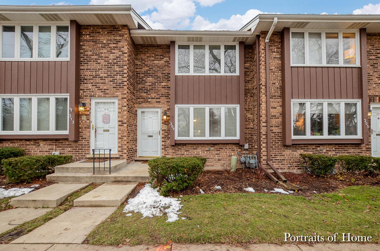 309 N Hale St., Wheaton, IL 60187
