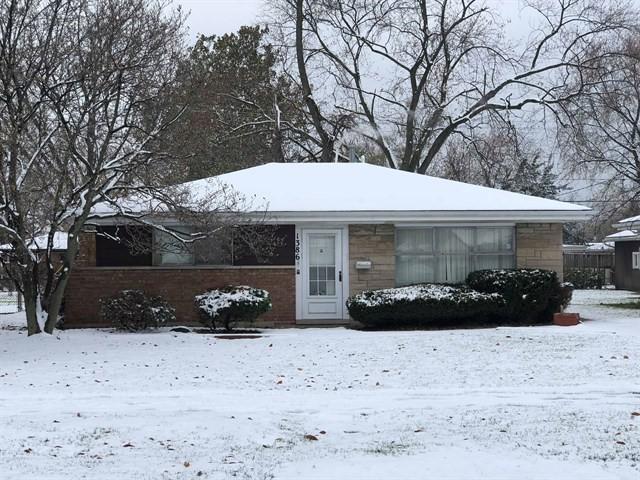 1386 Freeland Ave., Calumet City, IL 60409