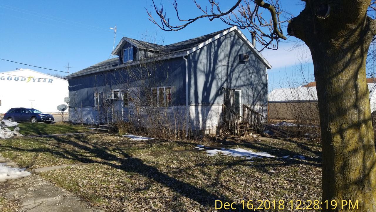 104 N 2nd St., Manlius, IL 61338