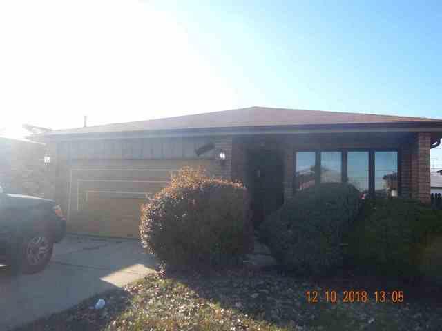436 Hoxie Ave., Calumet City, IL 60409