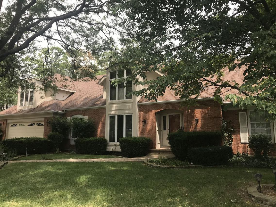 8143 Kathryn Ct., Burr Ridge, IL 60527