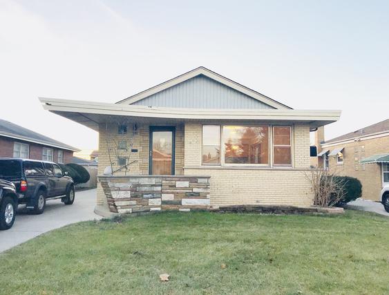9742 S Albany Ave., Evergreen Park, IL 60805